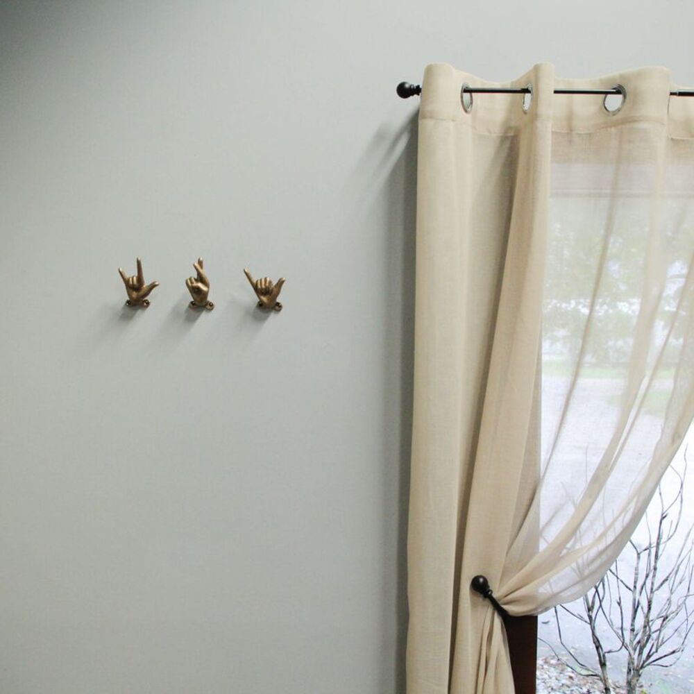Set of 3 Antique Gold Cast Iron Hand Gesture Wall Hooks - Picture 5 of 9